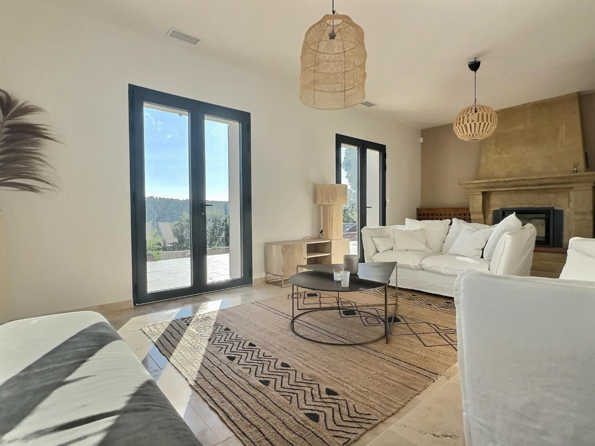 Sous Le « Figuier » Villa Cornillon-Confoux Ngoại thất bức ảnh
