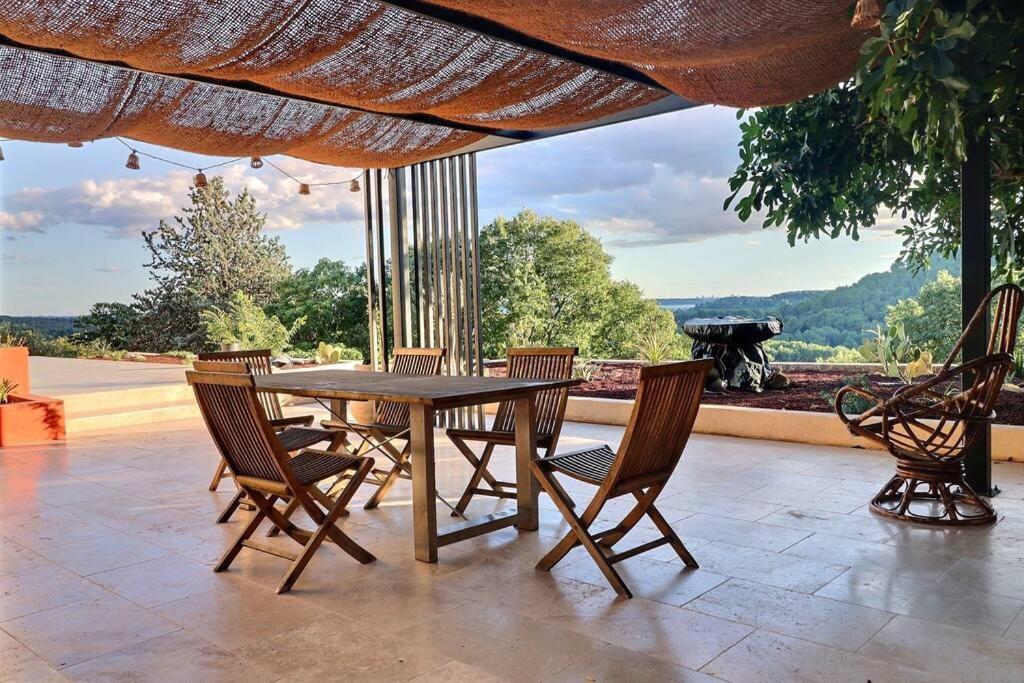 Sous Le « Figuier » Villa Cornillon-Confoux Ngoại thất bức ảnh