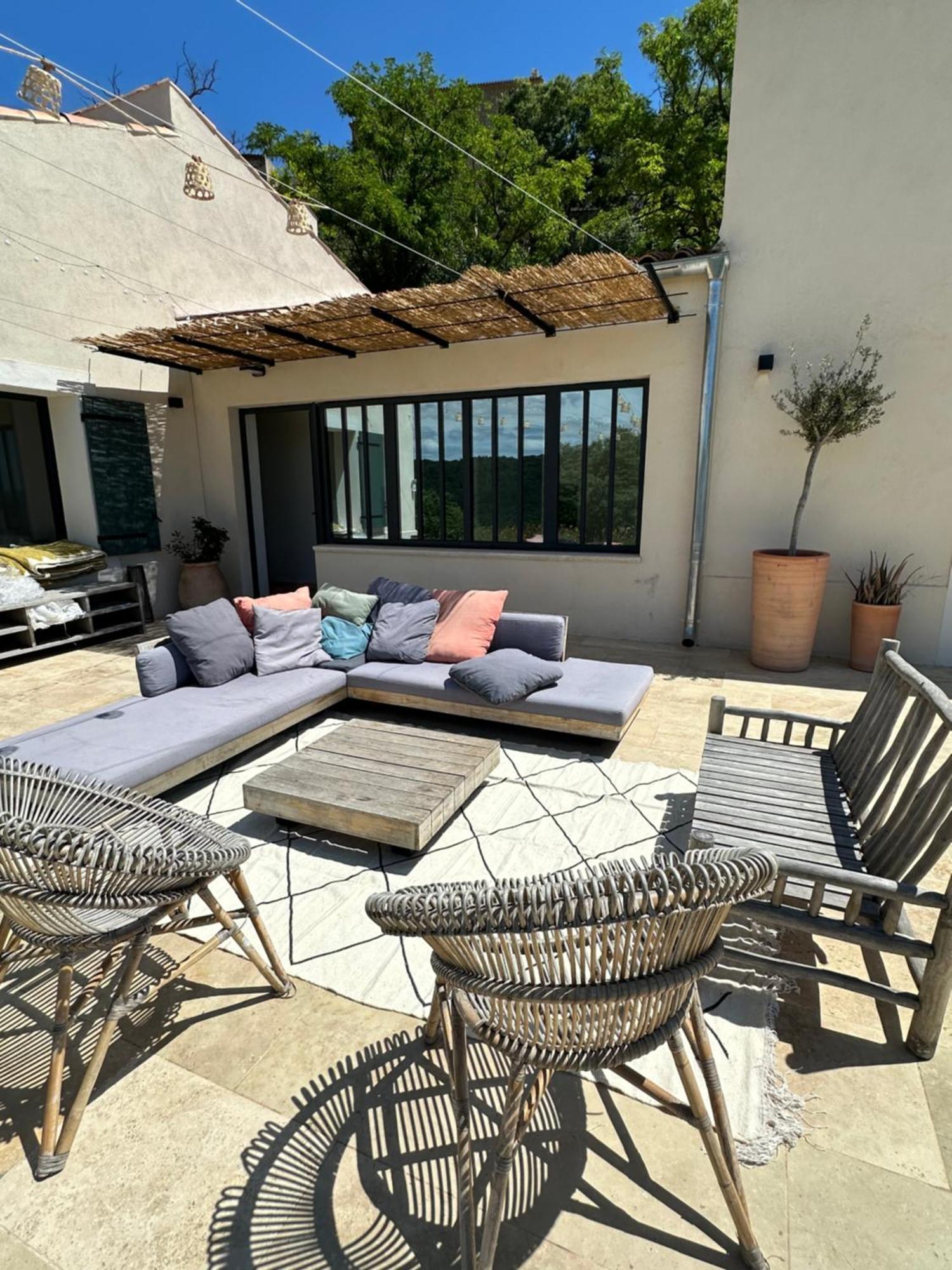 Sous Le « Figuier » Villa Cornillon-Confoux Ngoại thất bức ảnh